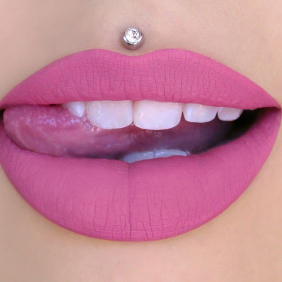 Jeffree Star- Velour Lipstick