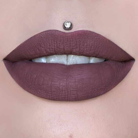 Jeffree Star- Velour Lipstick